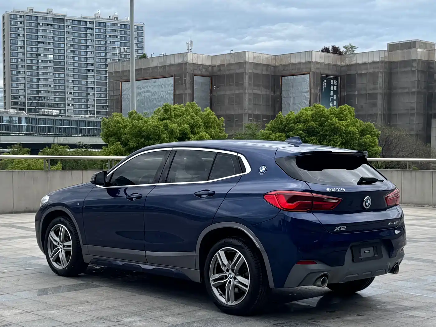 BMW X2 2020 sDrive25i Leading M Off-Road Package фото 14