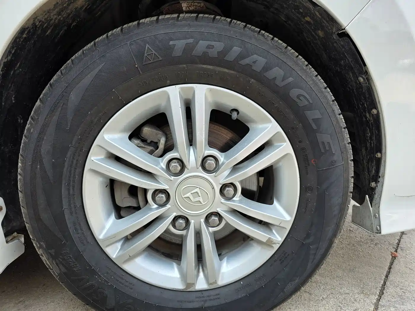 SAIC Maxus Maxus G10 2021 2.0T Manual Elite Edition Diesel 7-Seater фото 24