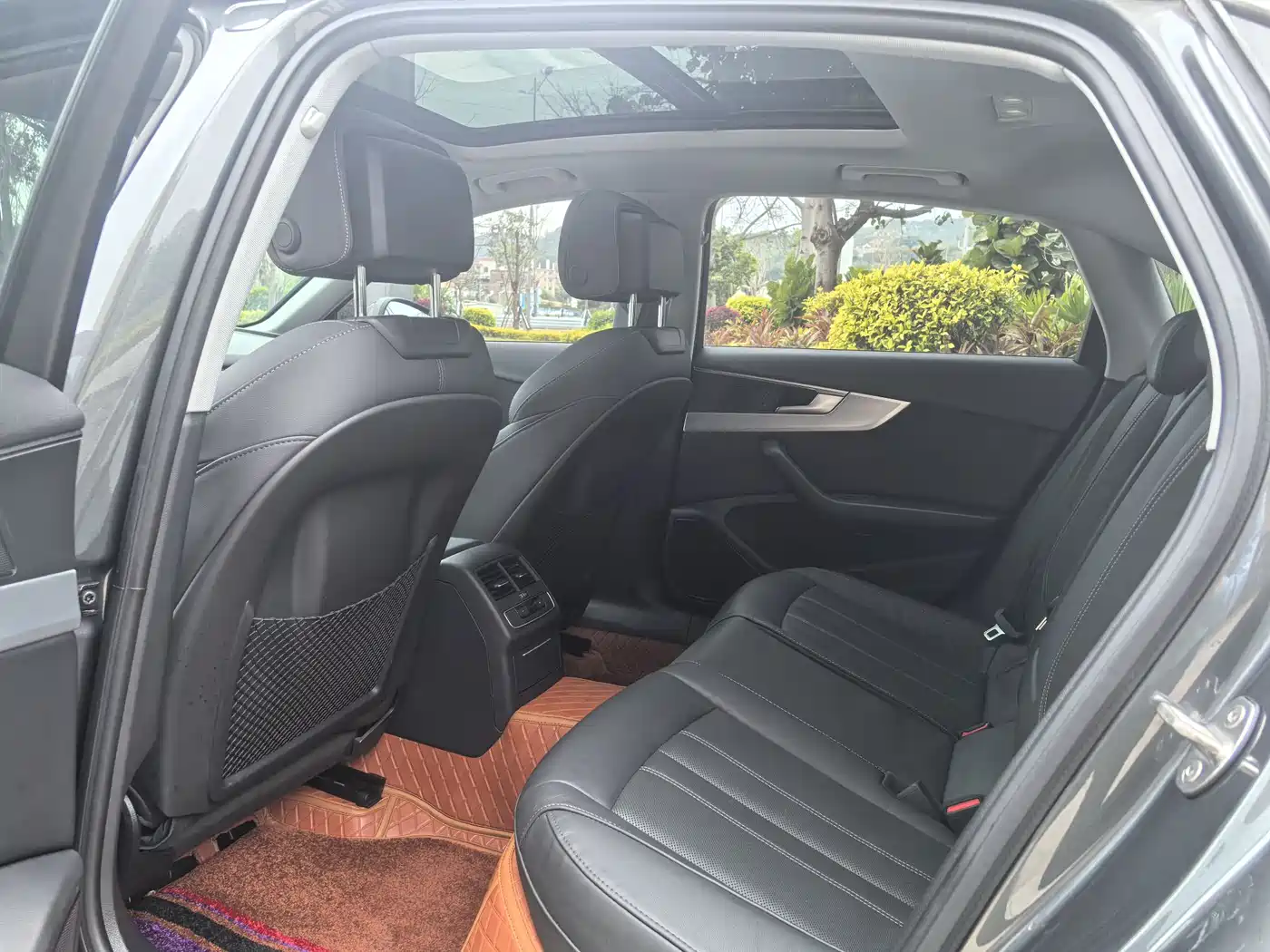 Audi A4L 2020 40 TFSI Luxury Dynamic фото 5
