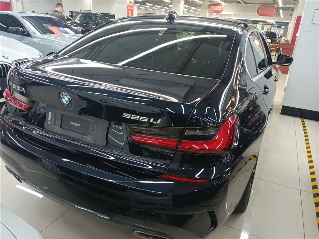 BMW 3 Series 2020 Facelift 325Li M Sport Package фото 5
