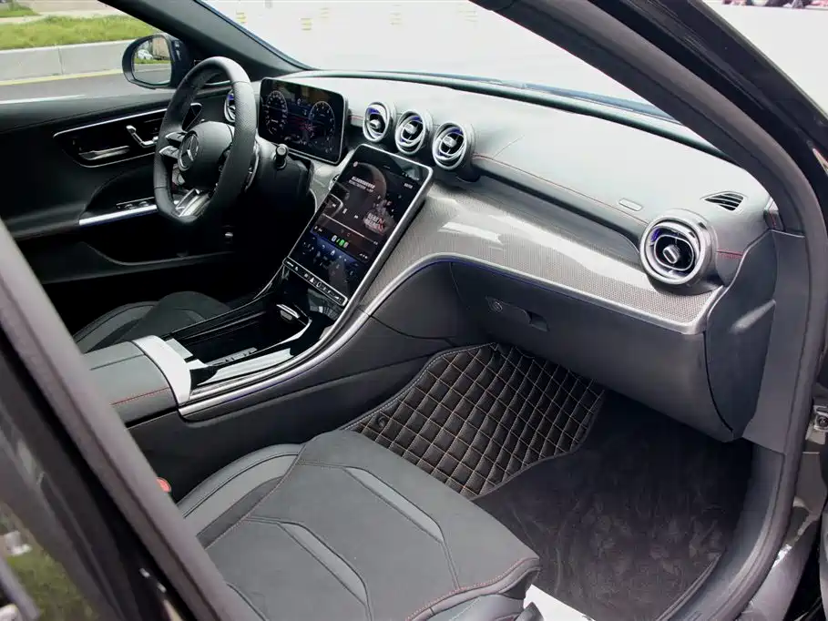 Mercedes-Benz C-Class AMG 2025 2025 AMG C 43 4MATIC