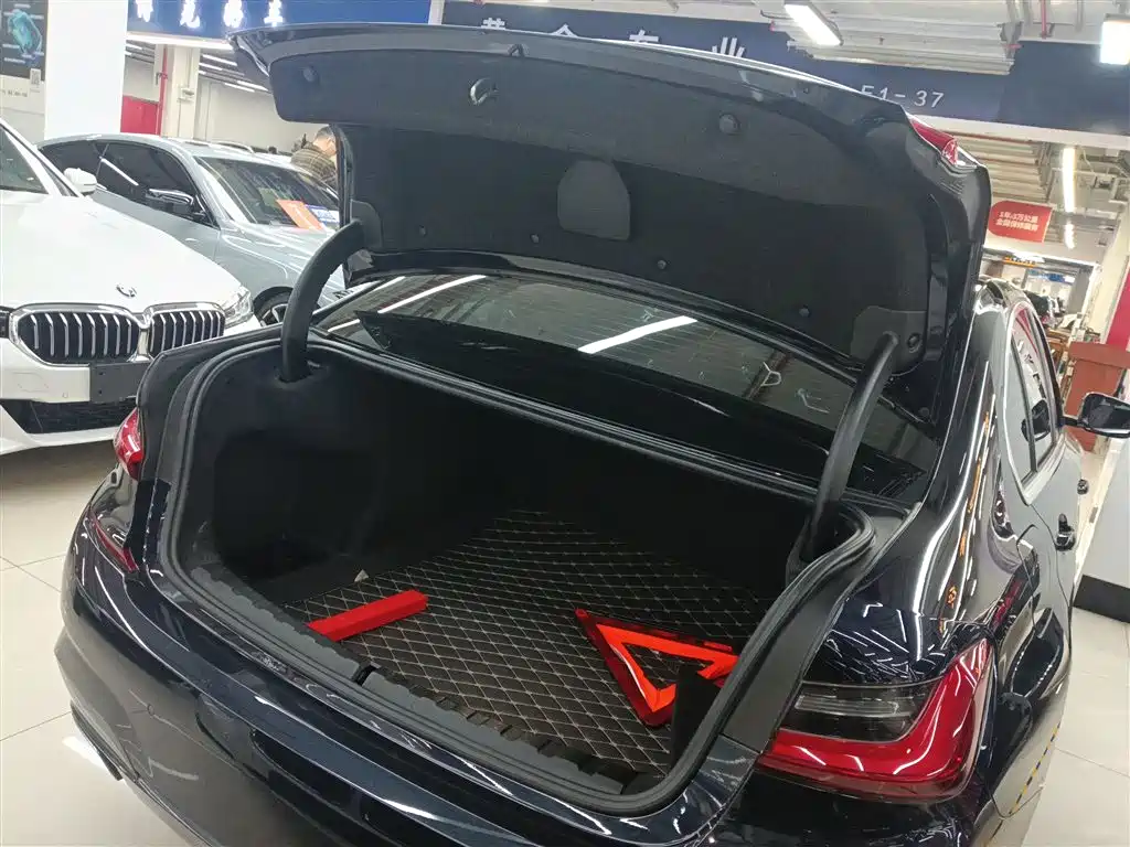 BMW 3 Series 2020 Facelift 325Li M Sport Package фото 15
