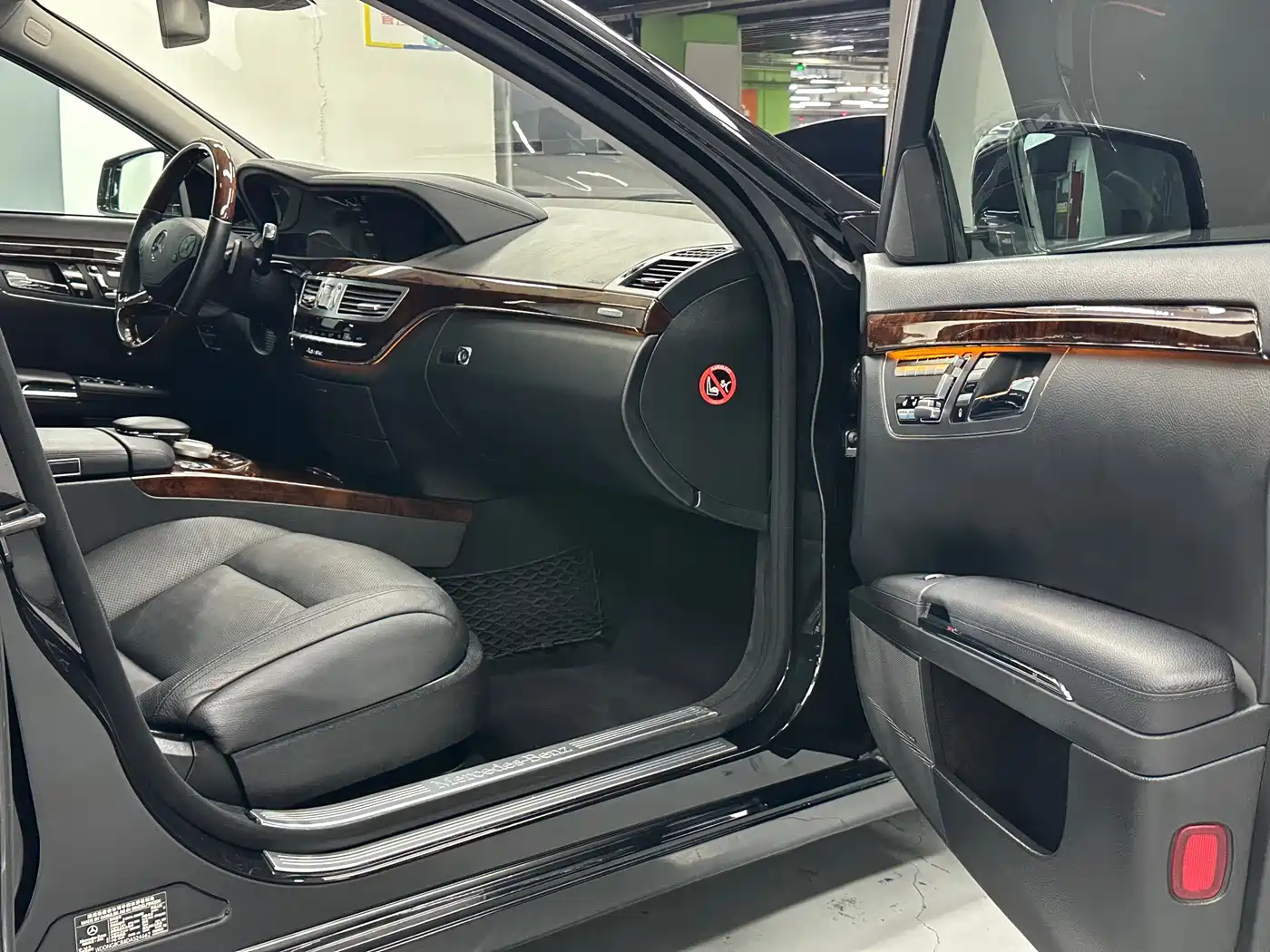 Mercedes-Benz S-Class 2012 S 350 L 4MATIC Grand Edition фото 23
