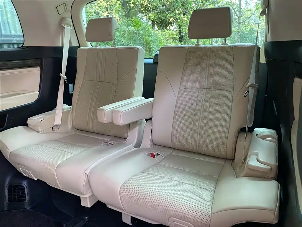 Toyota Alphard 2021 Hybrid 2.5L Premium фото 7