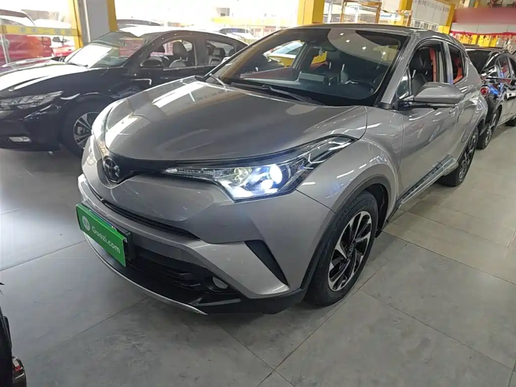 Toyota IZOA 2018 2.0L Yichi Edition China V фото 2