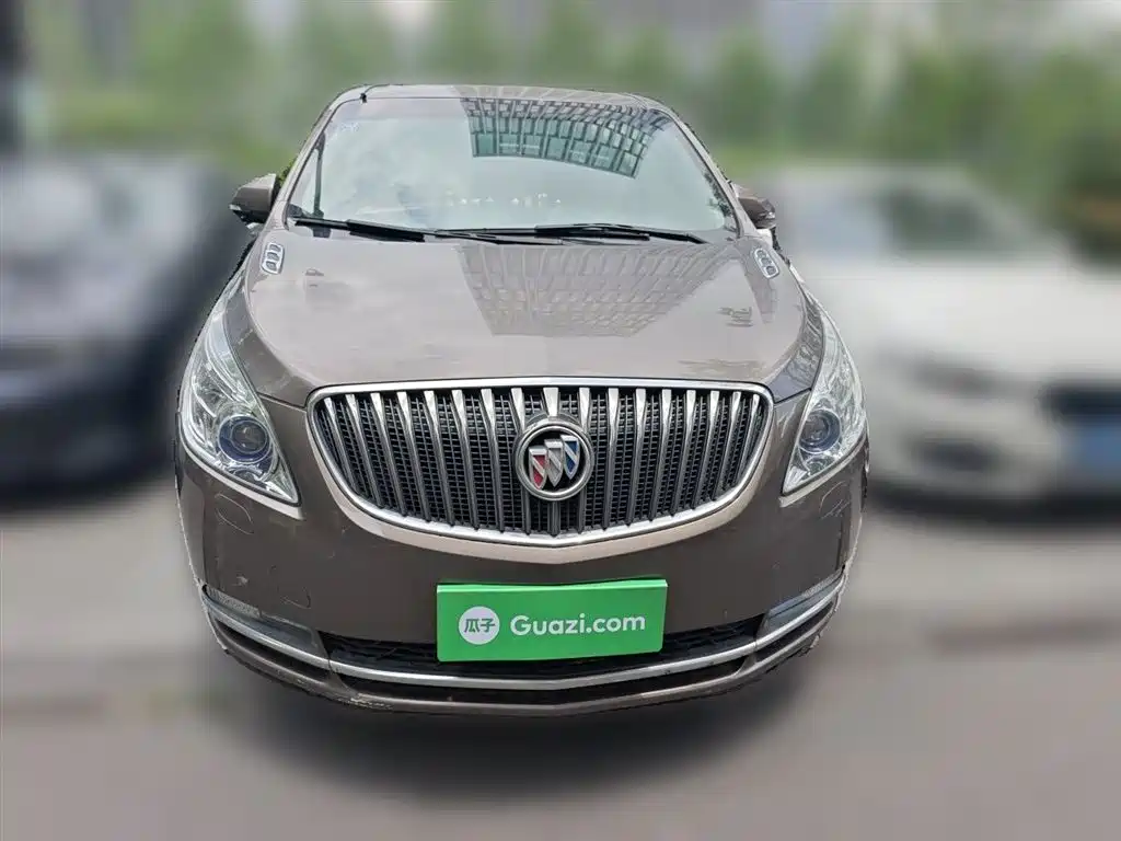 Buick GL8 2014 2.4L LT Luxury Business Executive фото 24