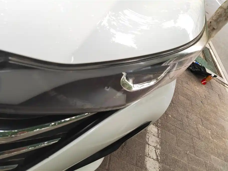 GAC Trumpchi Trumpchi M6 2019 270T DCT Premium Edition (7-seater) (China VI) фото 5