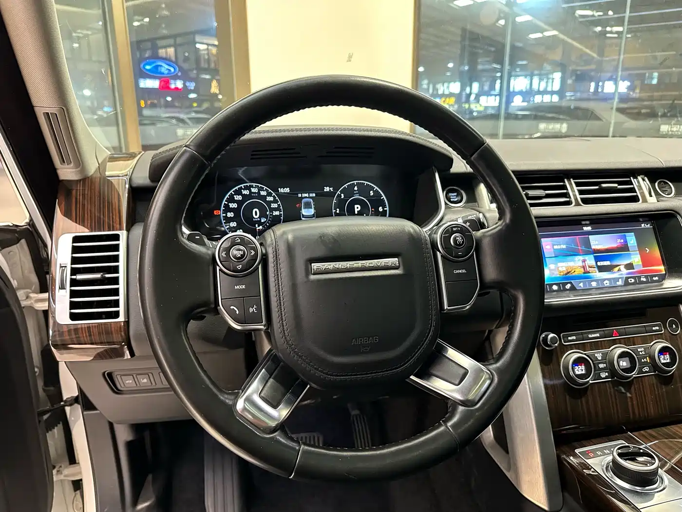 Land Rover Range Rover 2017 3.0 SC V6 Vogue фото 15