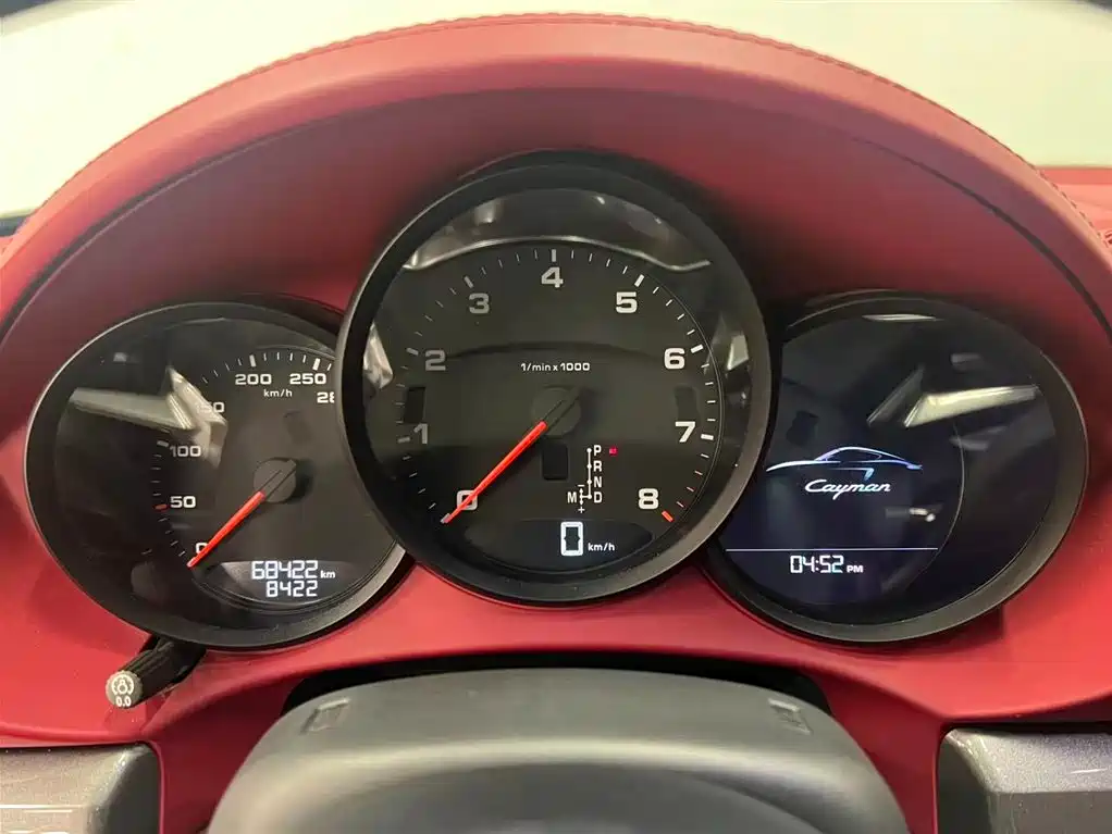 Porsche 718 2018 Cayman 2.0T фото 11