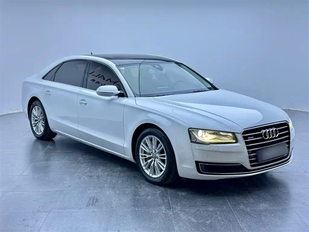 Audi A8 2014 A8L 45 TFSI quattro Comfort фото 24