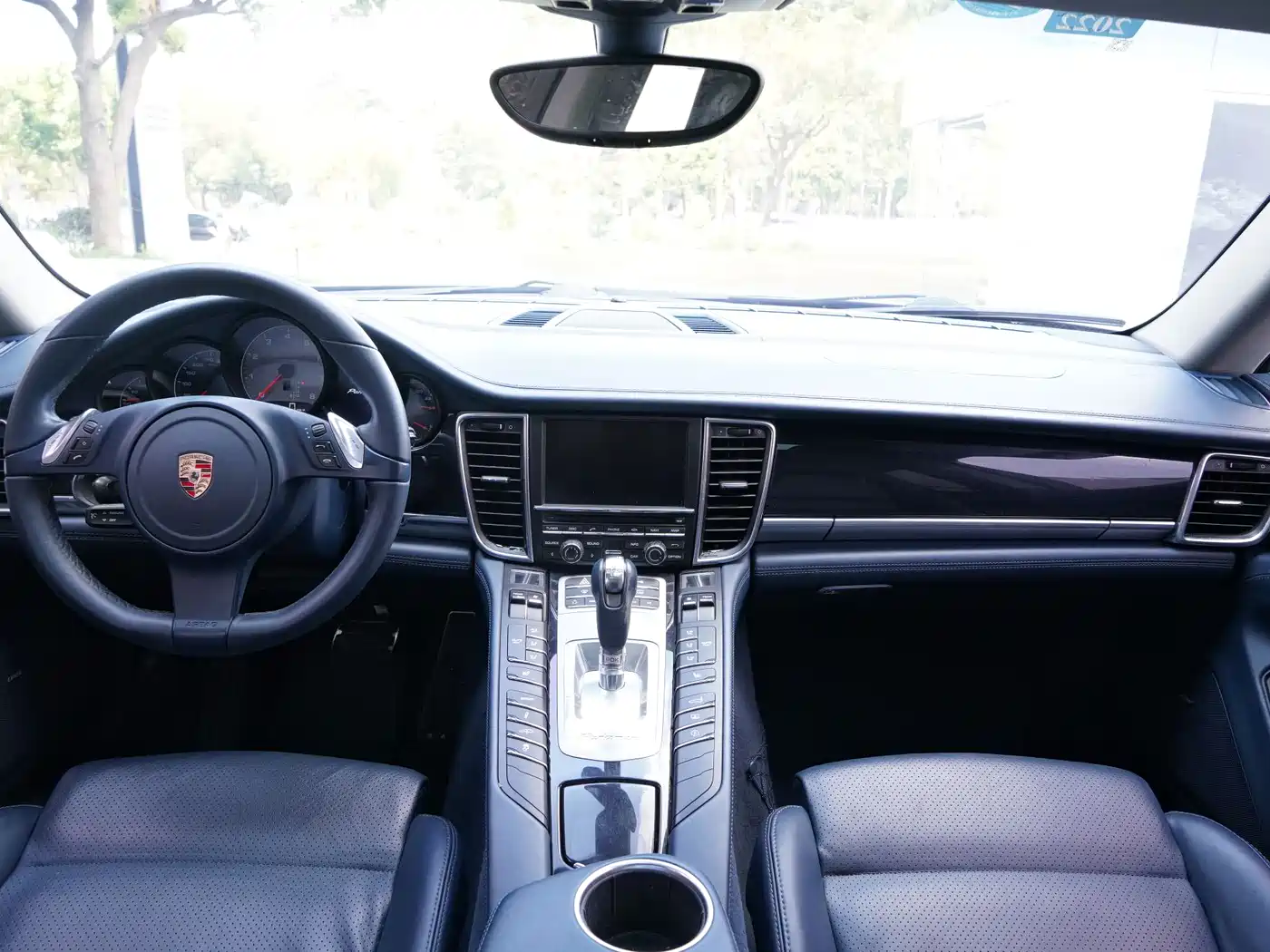 Porsche Panamera 2010 Model Panamera S 4.8L фото 11