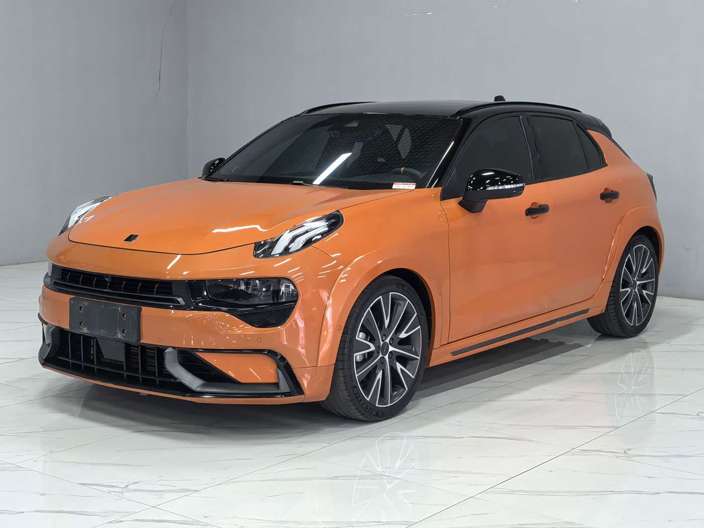 Lynk & Co 02 Hatchback