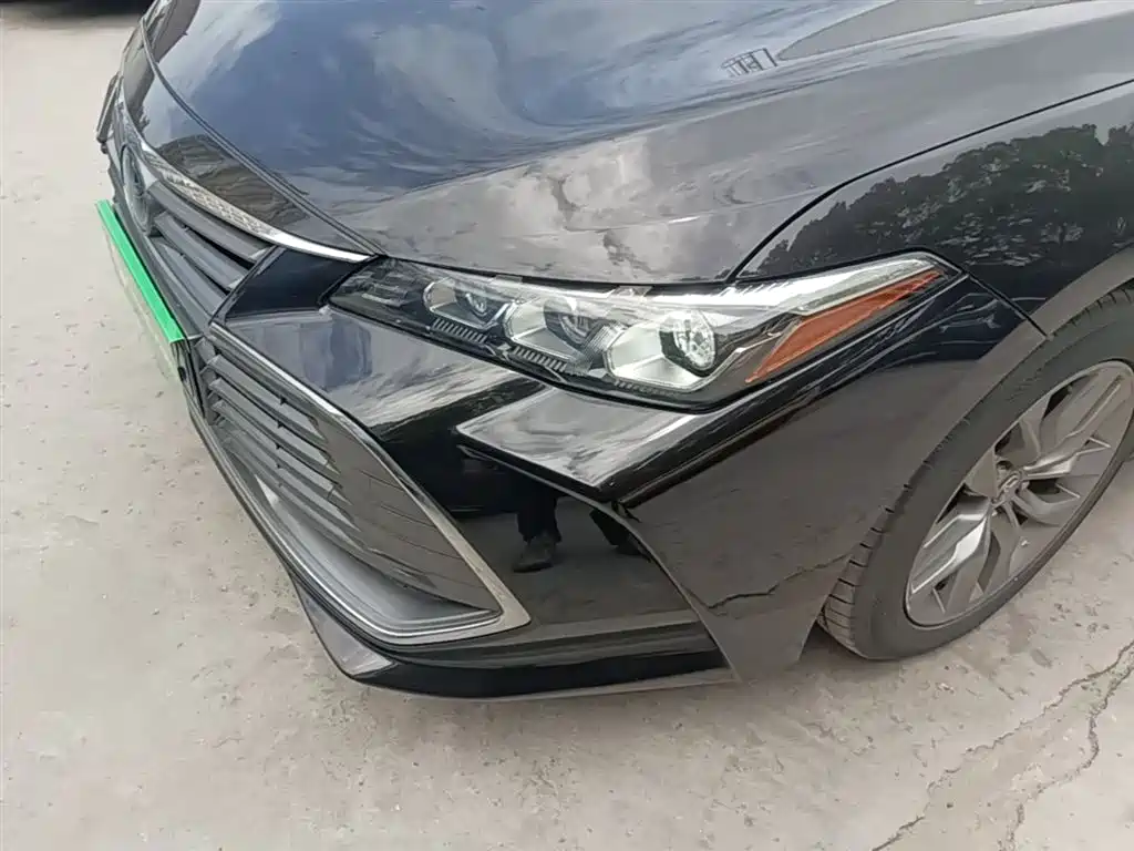 Toyota Avalon 2019 Hybrid 2.5L Luxury Edition China VI фото 24