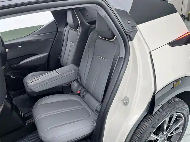 ZEEKR EXTREME KRYPTON X