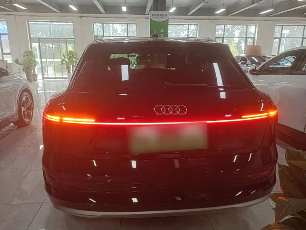 Audi e-tron (Import) 2020 2019 55 quattro Technology