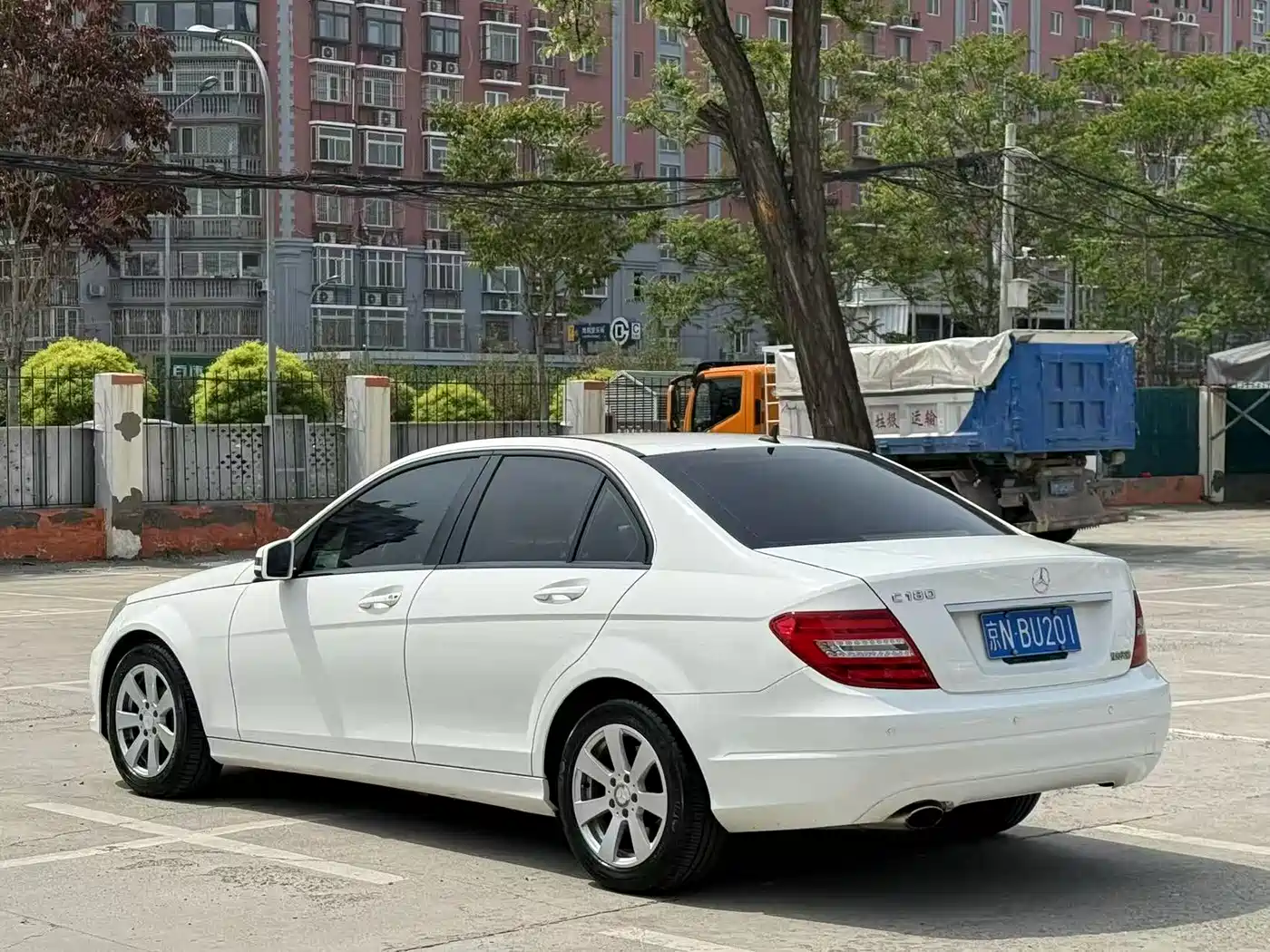 Mercedes-Benz C-Class 2013 Model C 180 CGI Classic фото 4