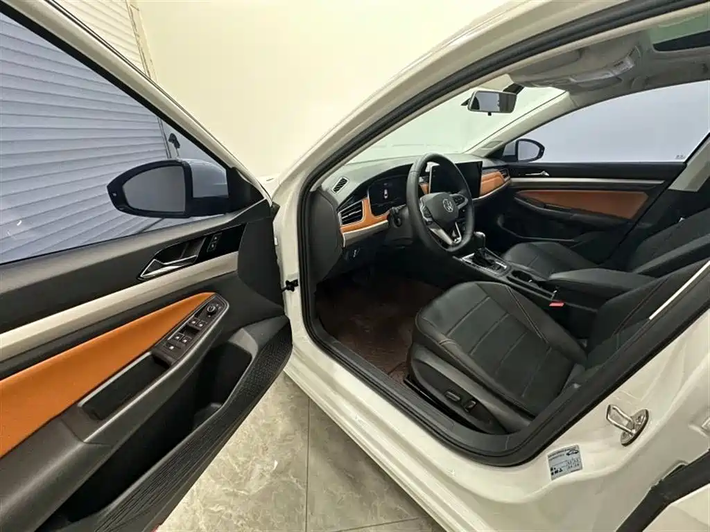 Volkswagen Bora 2023 200TSI DSG Smart PRO Edition фото 7