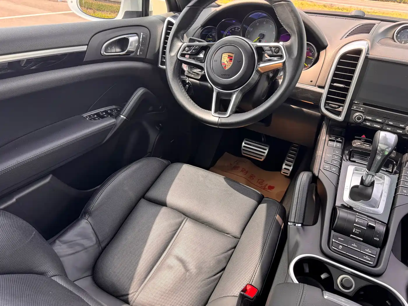 Porsche Cayenne New Energy 2016 Cayenne S E-Hybrid 3.0T фото 13