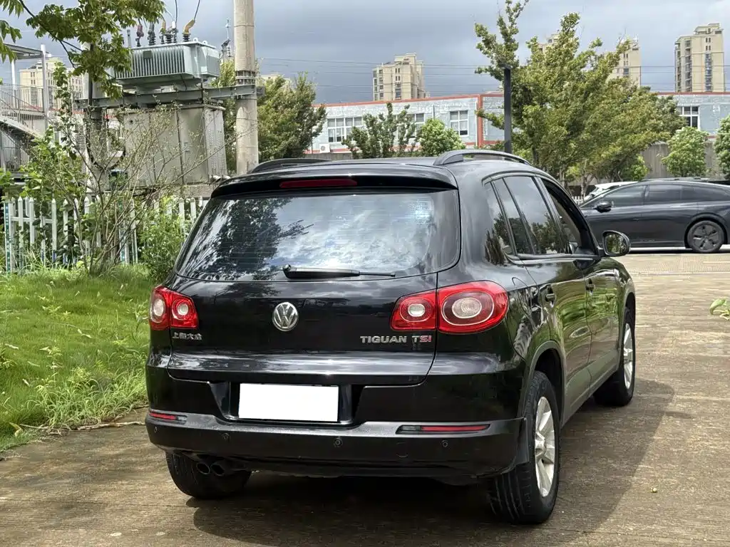 Фото 13 - Volkswagen Tiguan