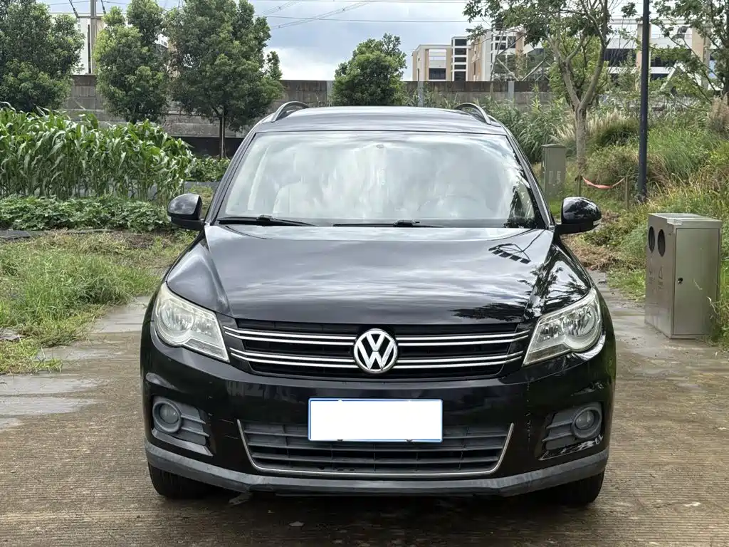 Фото 2 - Volkswagen Tiguan