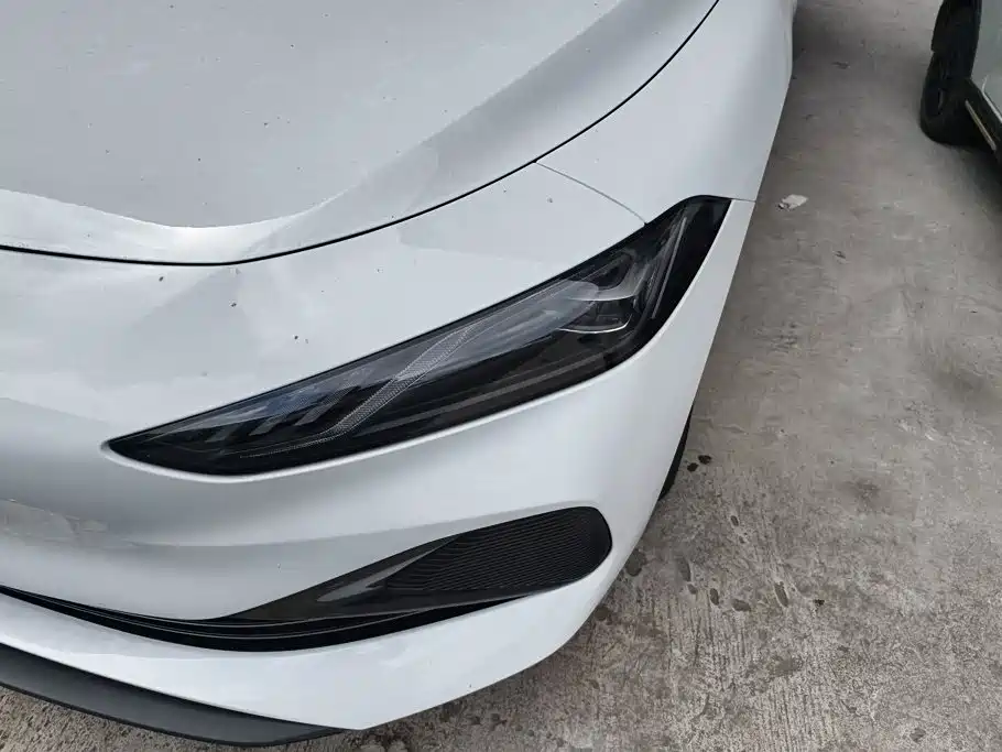 Roewe D7 2025 2023 DMH 125km Excellence Edition