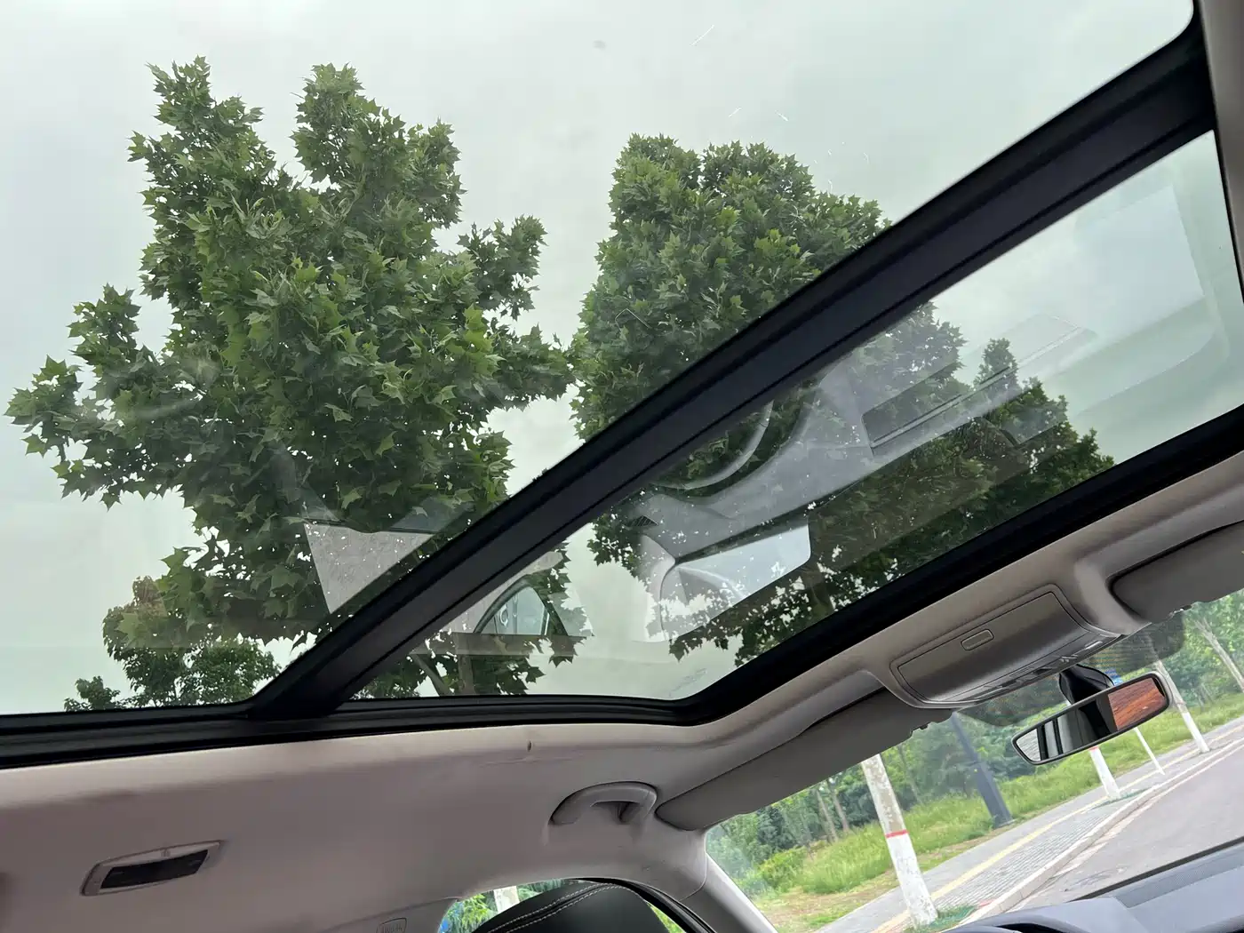 Škoda Kodiaq 2018 Facelift TSI330 5-seat 2WD Premium Luxury Edition фото 17