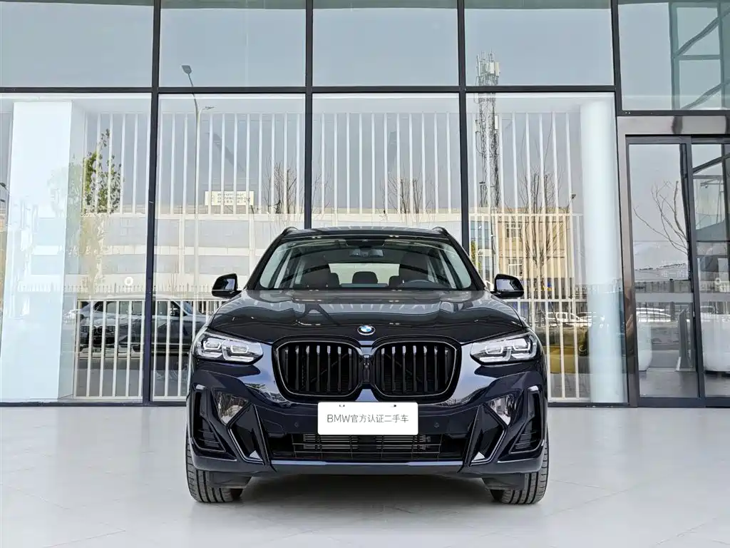 BMW X3 2023 Facelift xDrive30i Leading M Night Package фото 2