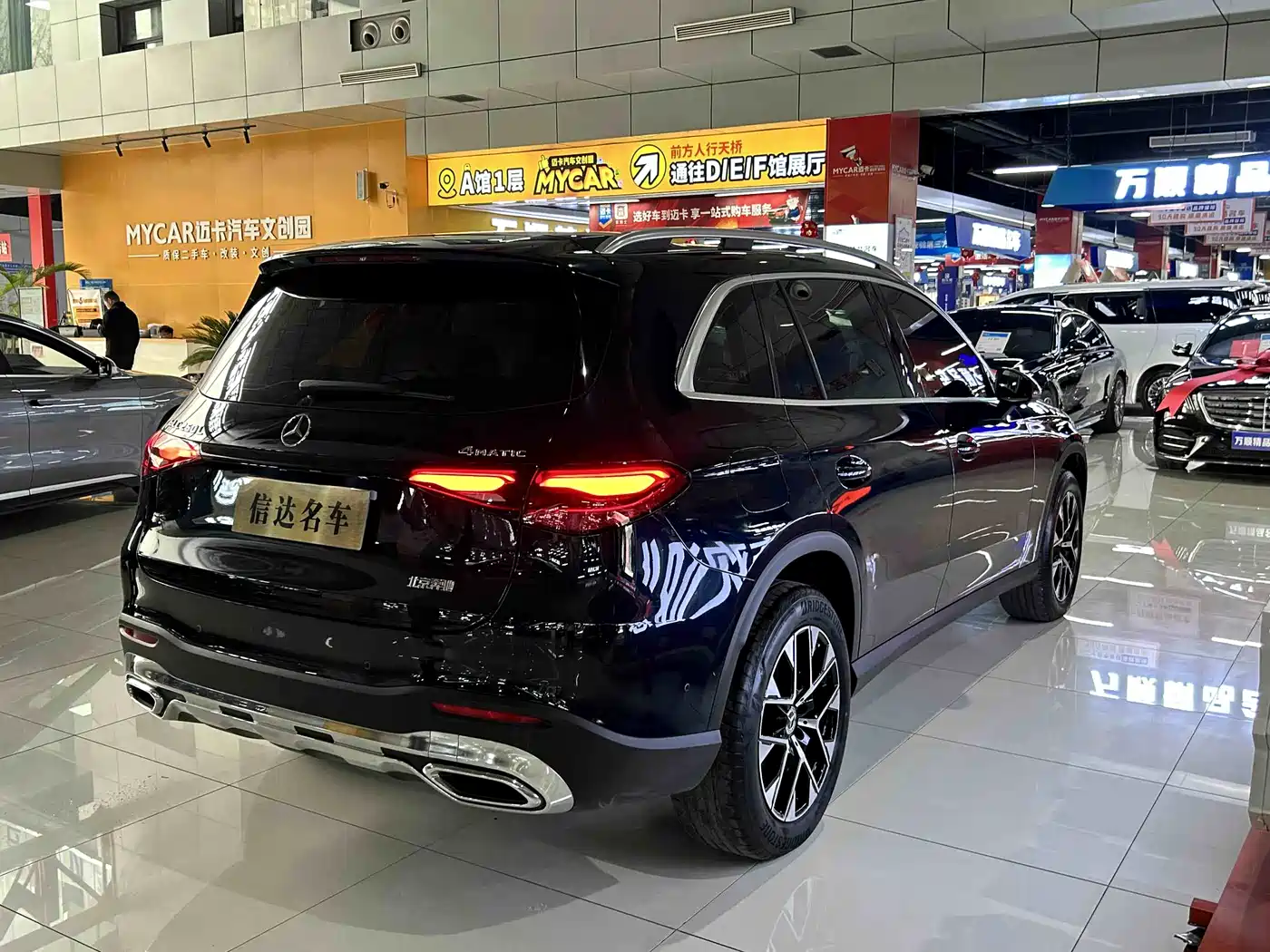 Mercedes-Benz GLC 2023 GLC 260 L 4MATIC Sport 5-seater фото 19