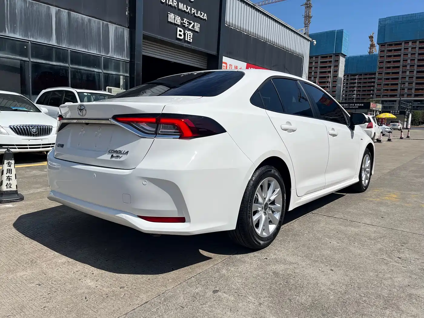 Toyota Corolla 2024 Model 1.8L Smart Hybrid Elite Edition фото 15