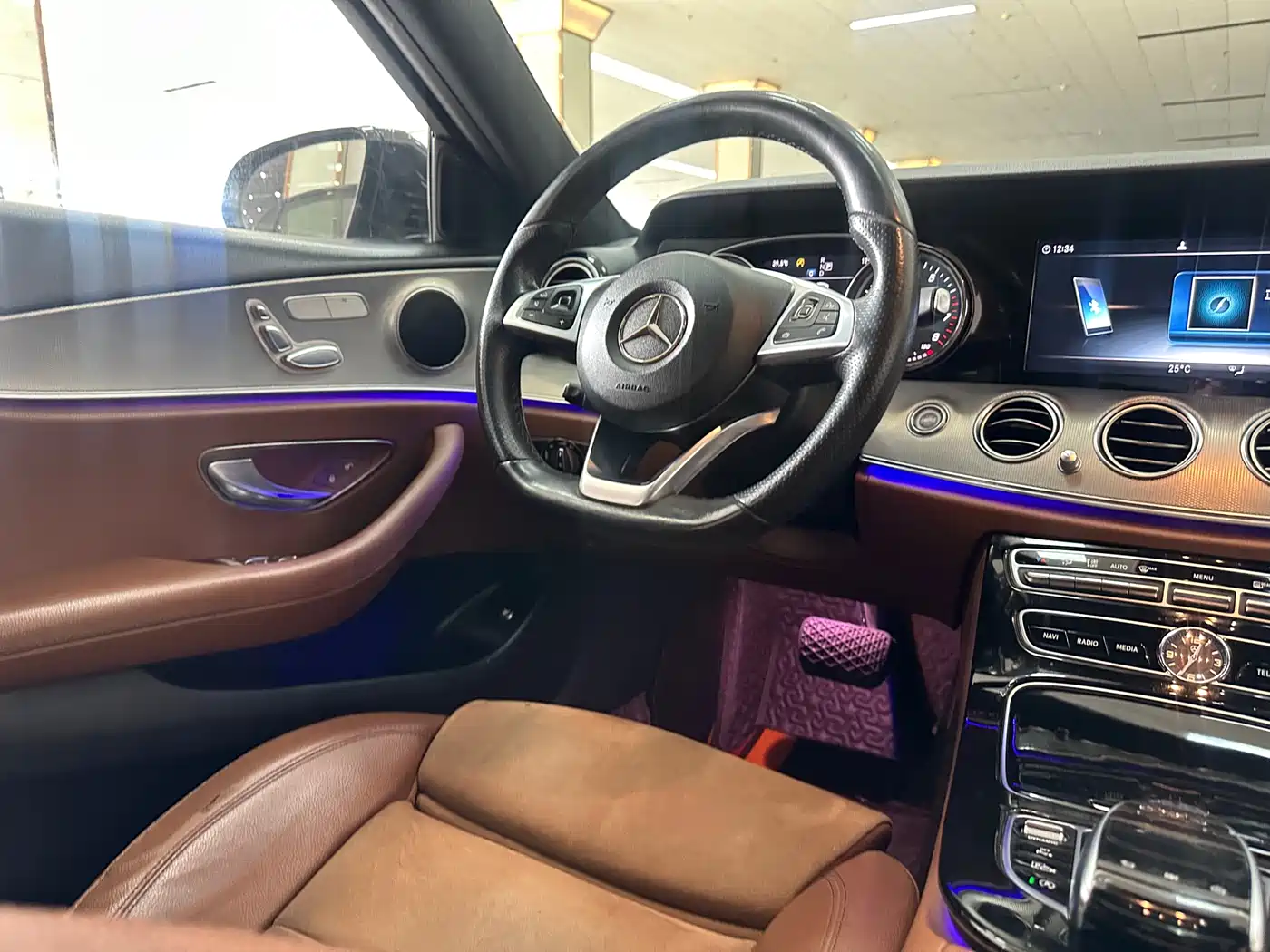 Mercedes-Benz E-Class 2017 E 200 Sport фото 17