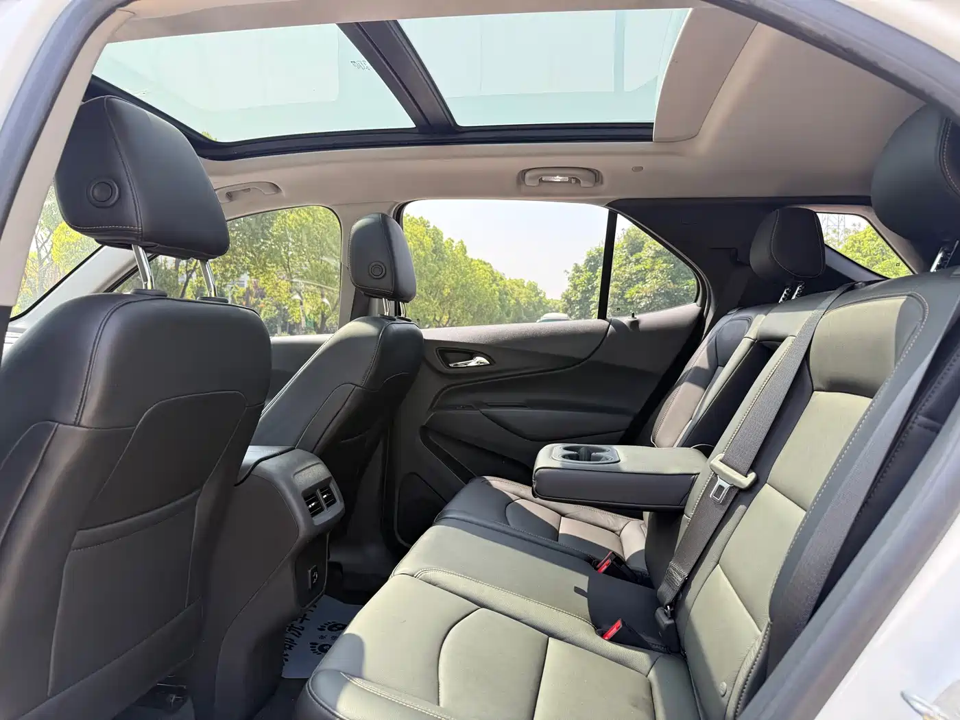 Chevrolet Equinox 2018 550T Automatic 4WD Pioneer Edition фото 8