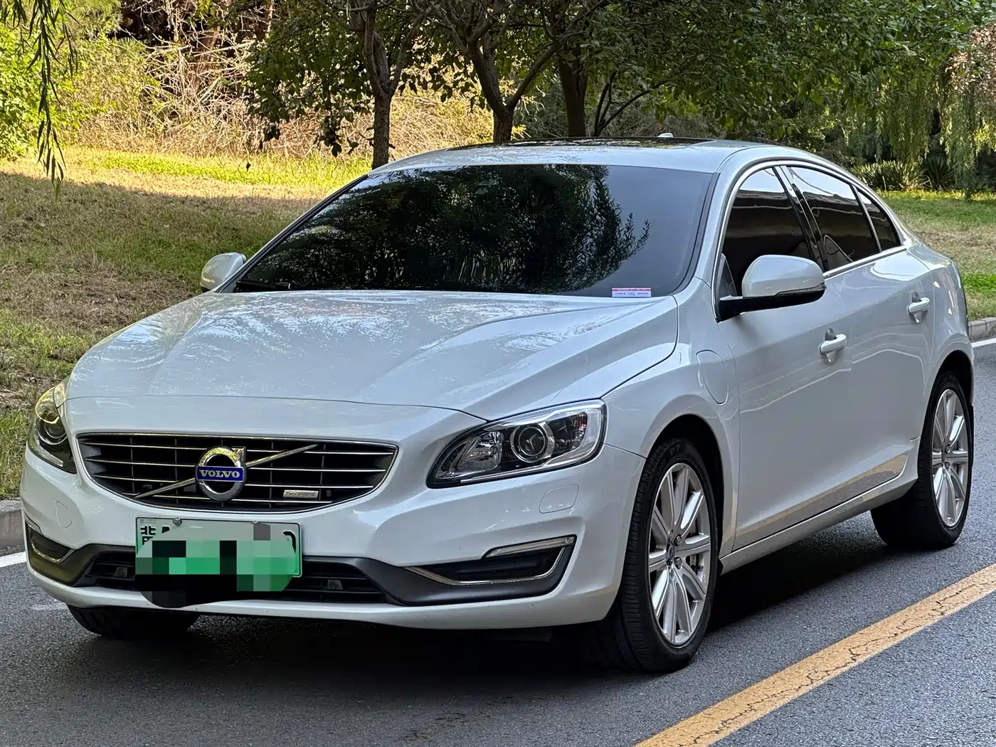 Volvo S60 Plug-in Hybrid 2015 2015 S60L E-Drive Hybrid T6 Intelligent Edition