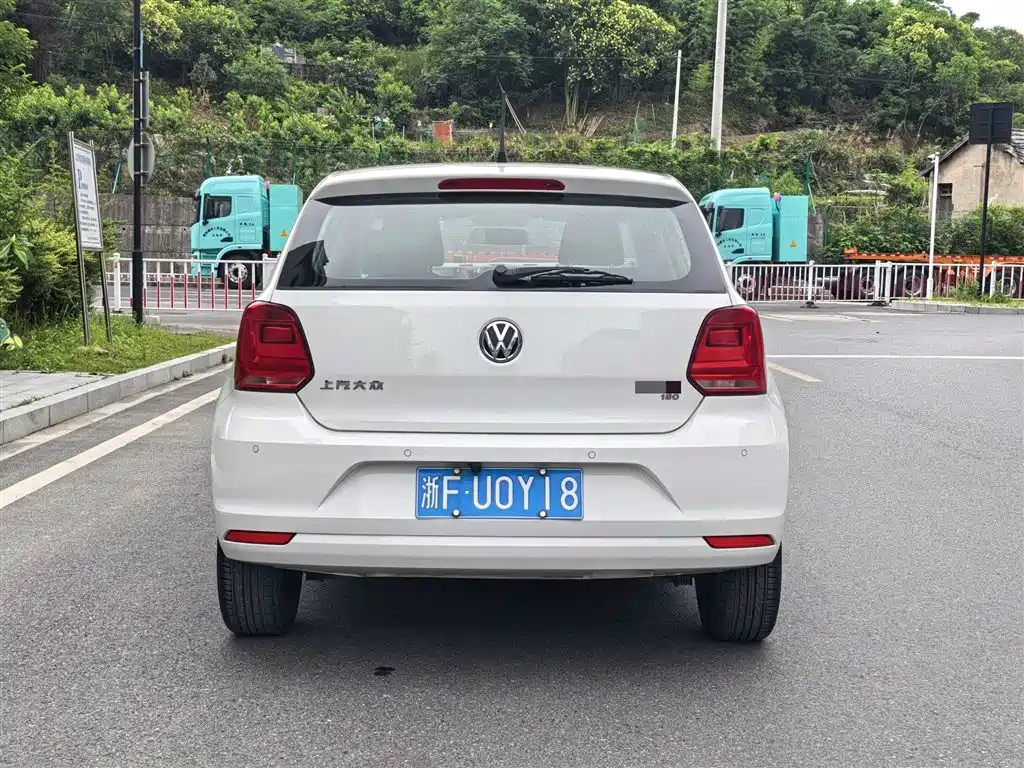 Volkswagen Polo 2018 1.5L Auto Comfort фото 8