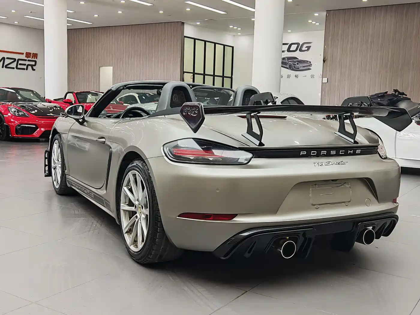 Porsche 718 2018 Boxster 2.0T фото 7