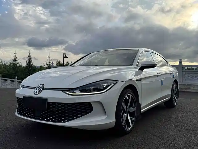 Volkswagen Lamando Volkswagen Lamando, L 280TSI DSG, Драйв