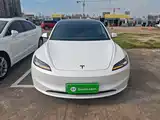Фото 3 - Tesla Model 3