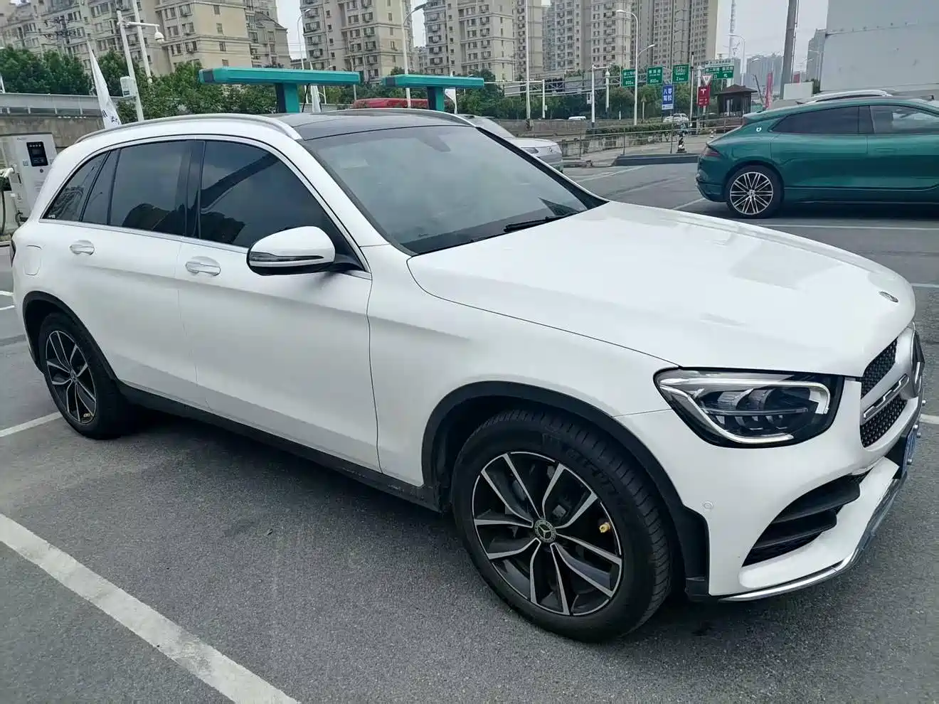 Mercedes-Benz GLC 2020 GLC 260 L 4MATIC Luxury фото 3
