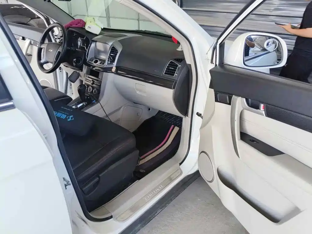 Chevrolet Captiva 2017 2017 2.4L 2WD Urban Edition 5-Seater