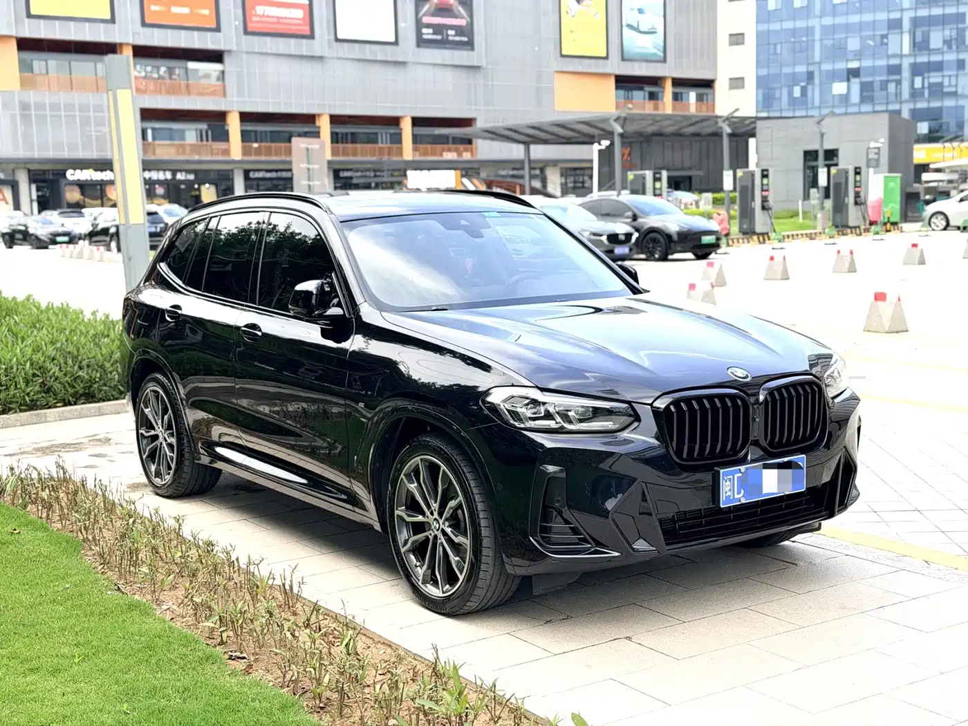 BMW X3 2023 xDrive30i Leading M Night Package фото 3