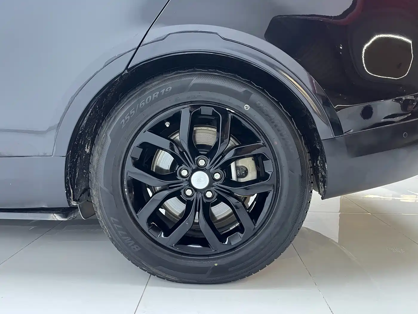 Land Rover Discovery 2020 3.0 SC V6 SE фото 4