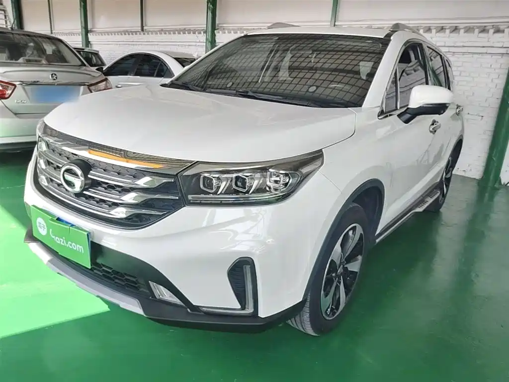GAC Trumpchi Trumpchi GS4 2018 235T Automatic 2WD Luxury Smart Connect Million Commemorative Edition фото 2