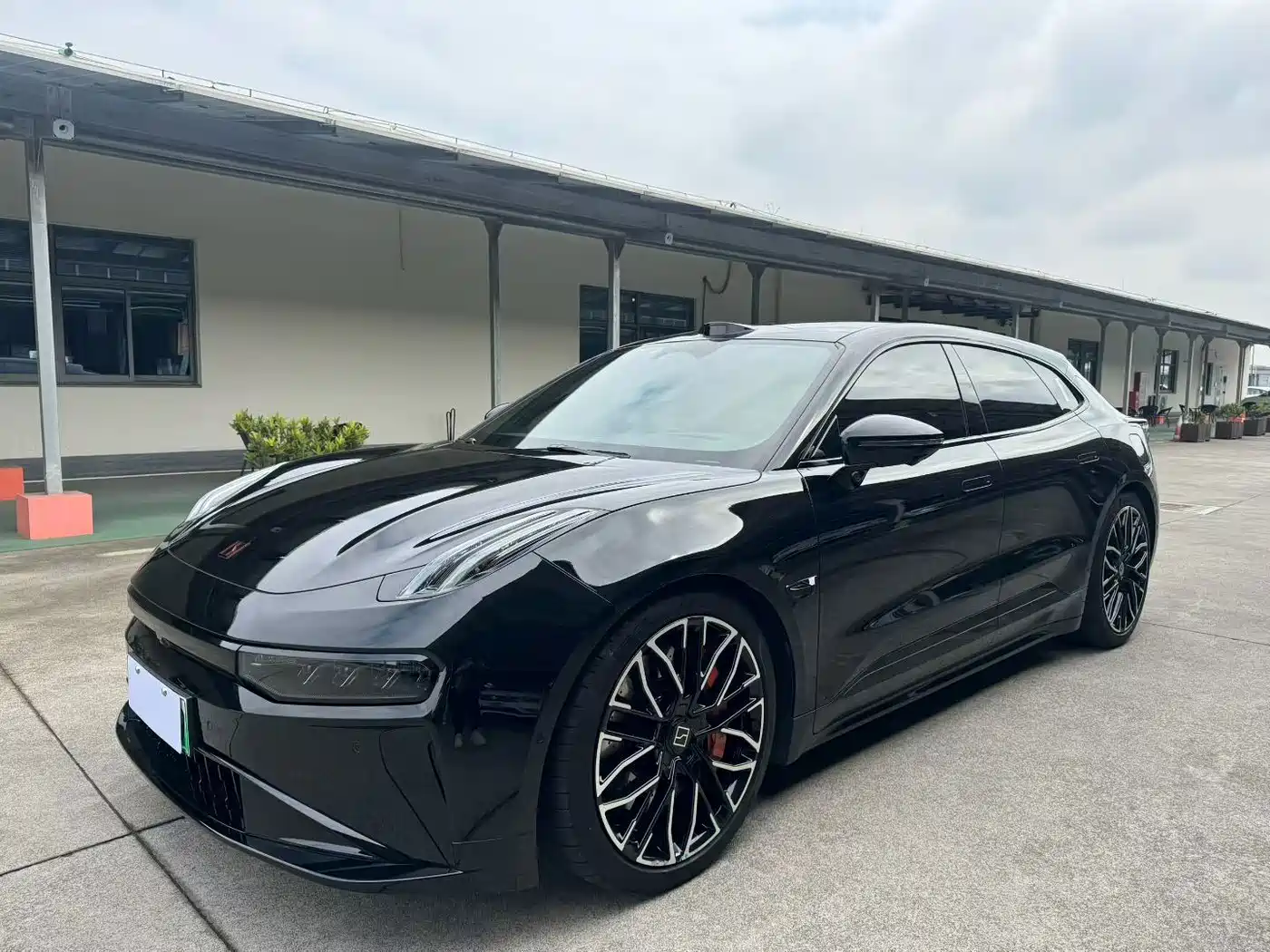 ZEEKR 001 2025 2024 YOU Edition 100kWh AWD