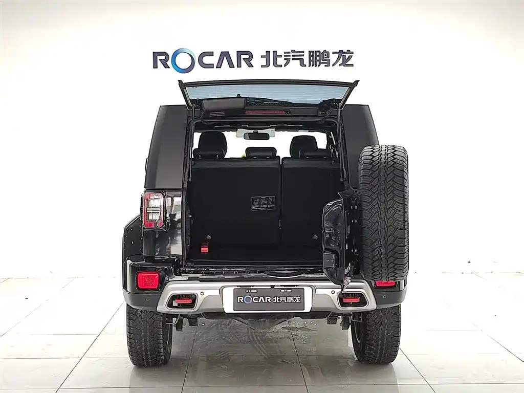 BAIC ORV Beijing Offroad BJ40 2024 2.0T Urban Hunter Glory Edition фото 5