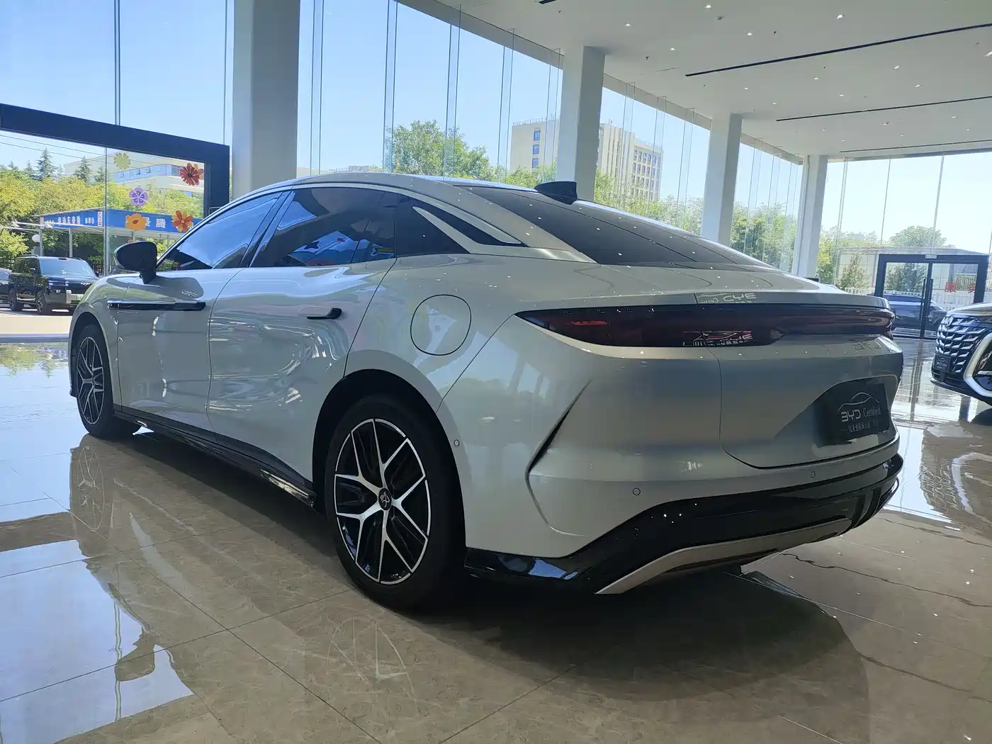 BYD Han L 2025 EV AWD LiDAR Flagship фото 7