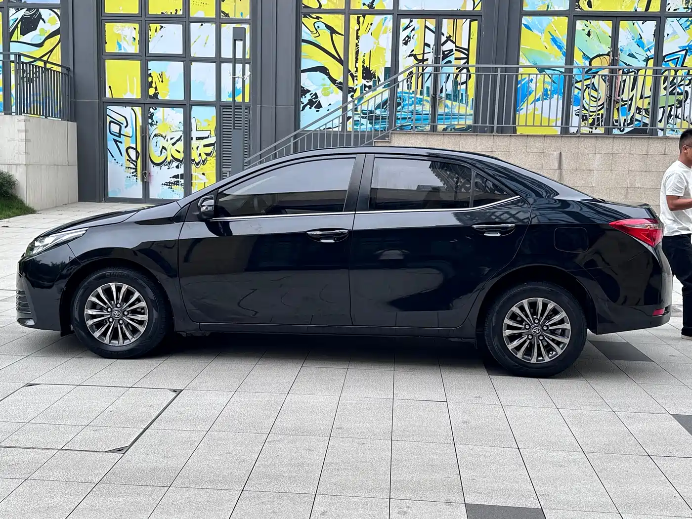 Toyota Corolla 2017 Facelift 1.2T S-CVT GL фото 10