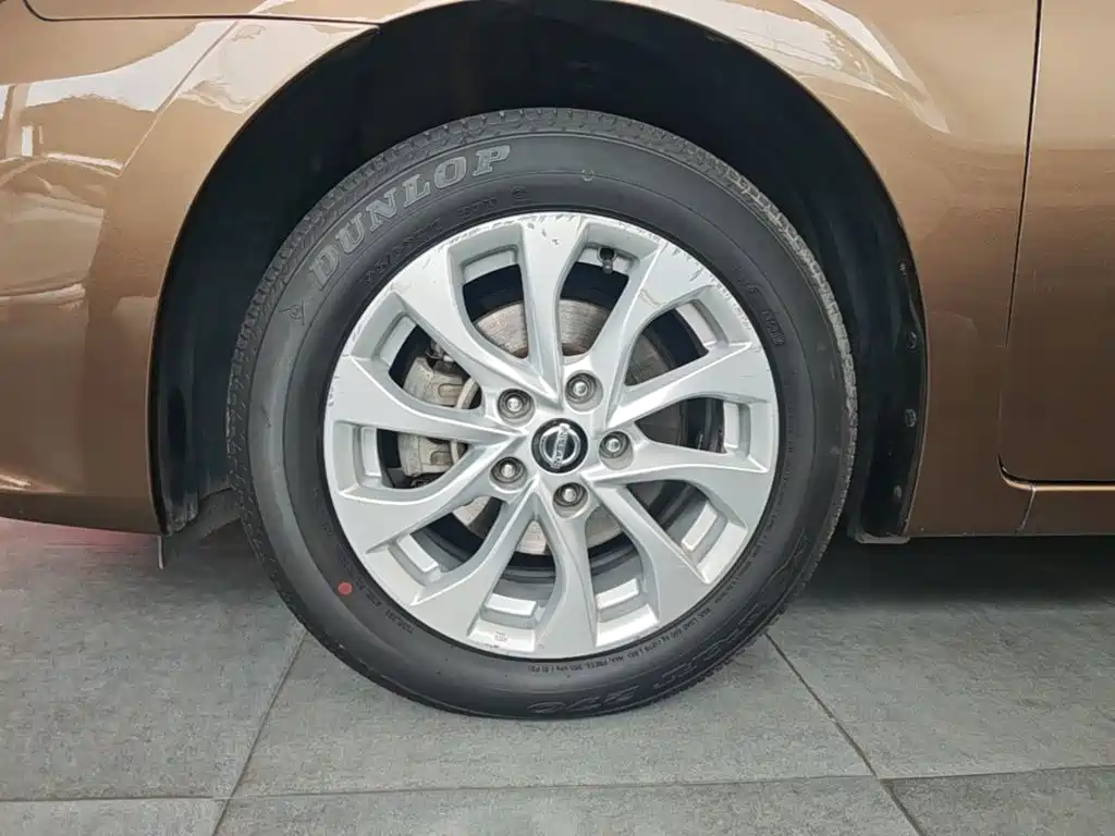Фото 23 - Nissan Sylphy