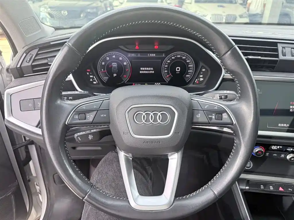 Audi Q3 2021 35 TFSI Fashion Sport фото 10