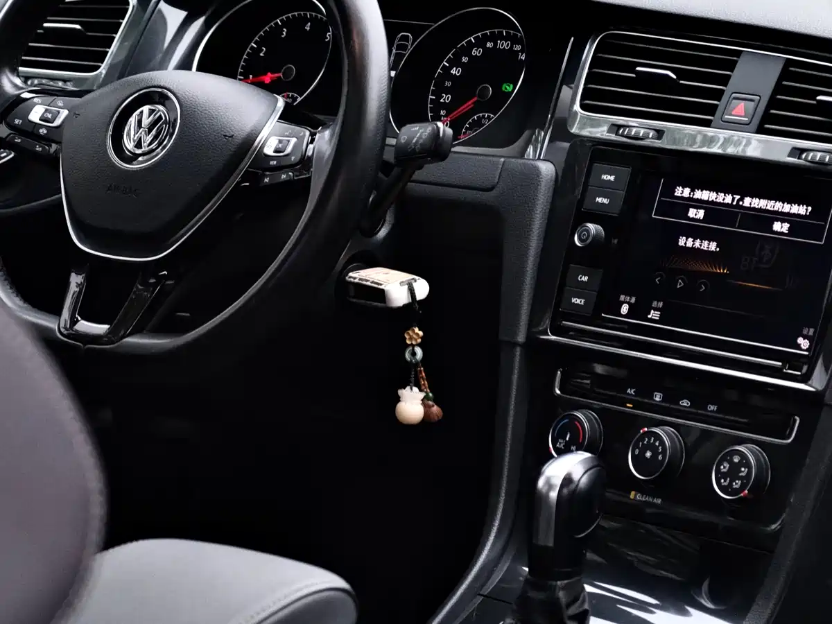 Volkswagen Golf 2019 280TSI DSG Comfort China VI фото 8
