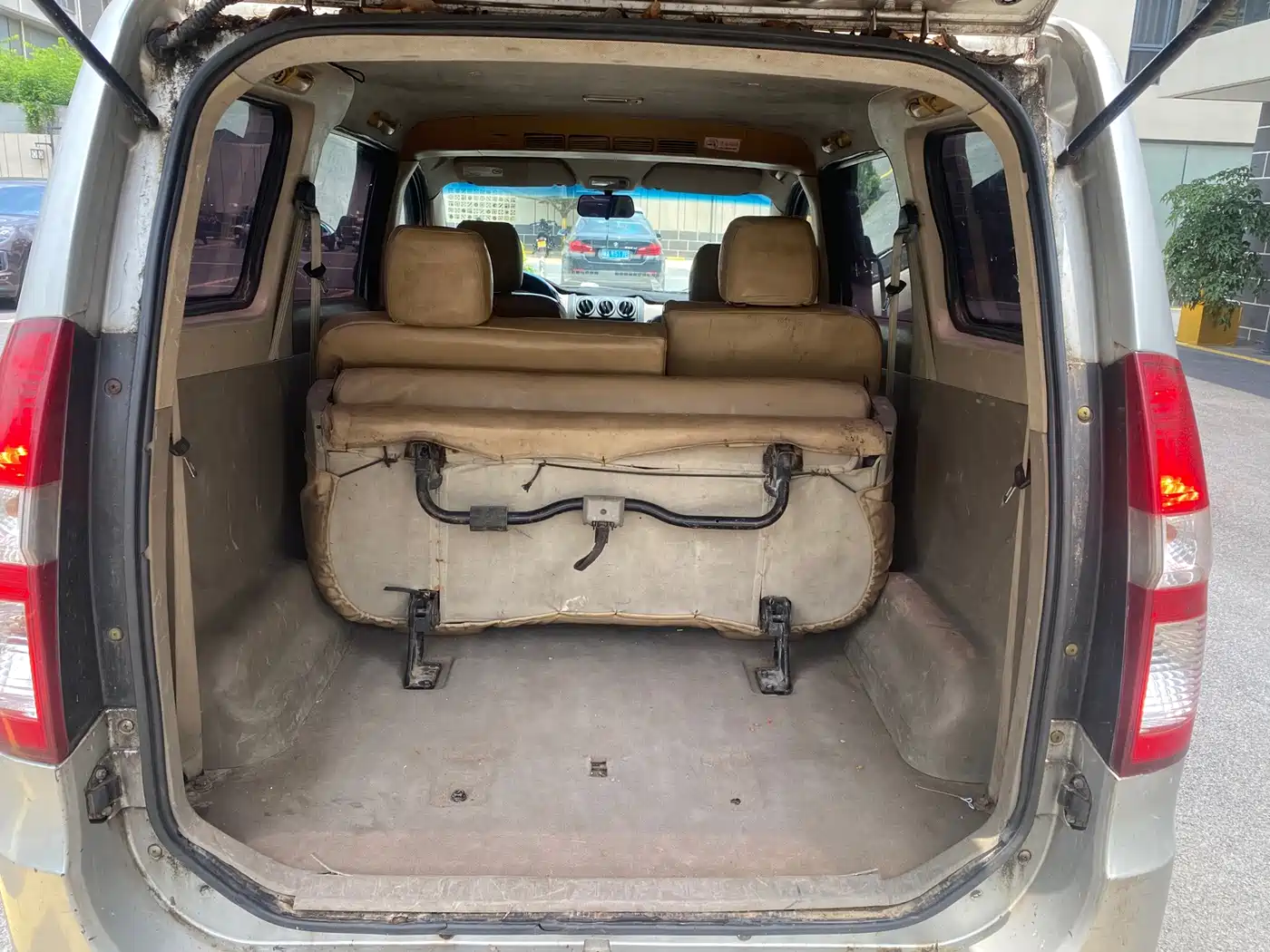 Wuling Motors Wuling Hongguang 2012 2010 1.4L Standard