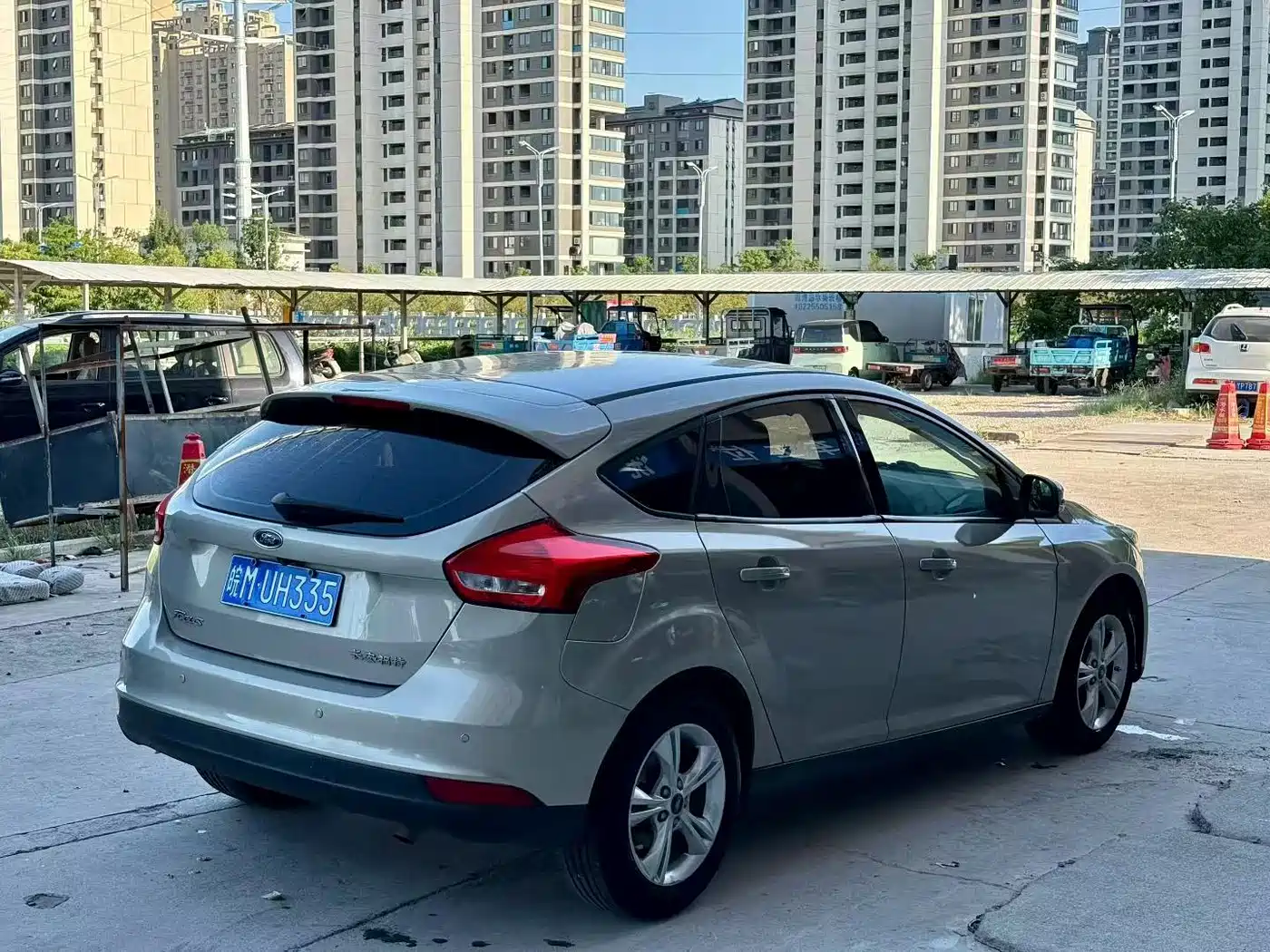 Photo 4 - Ford Focus